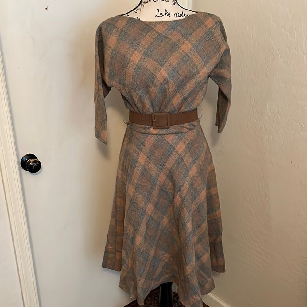 Vintage Carol Naftal Belt Dress Retro